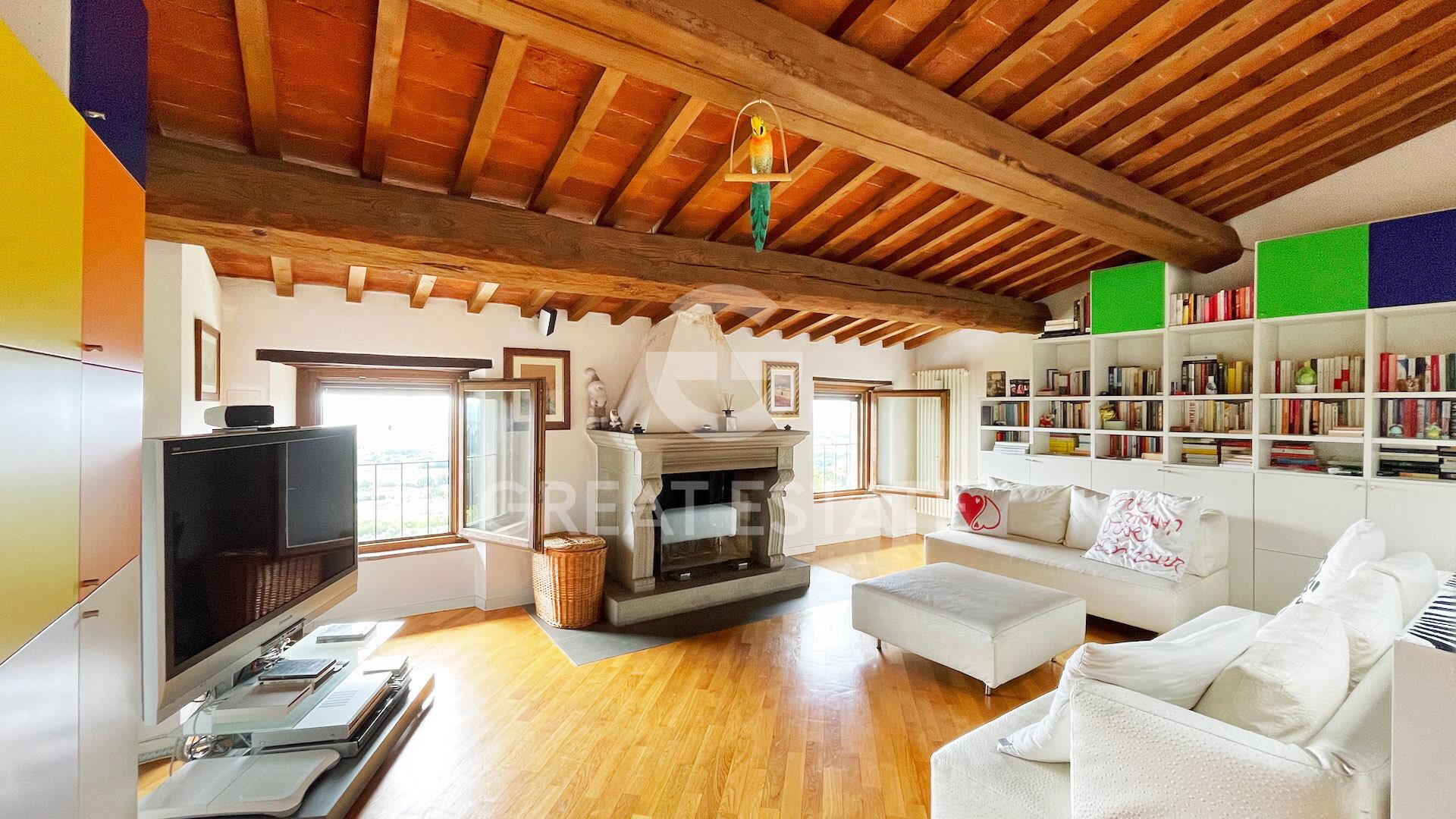 Purchase: Apartment (52046)