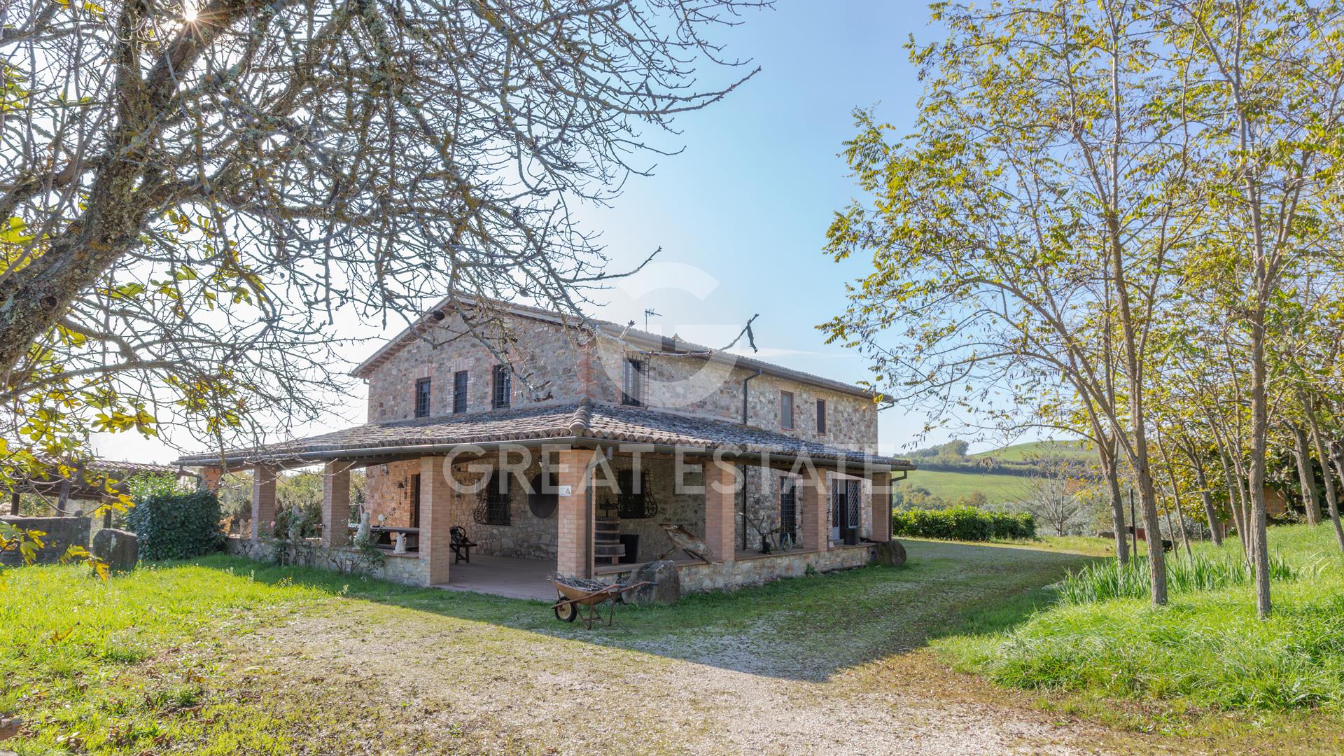 Purchase: House (05010)