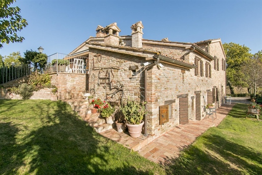 Casale Urbino