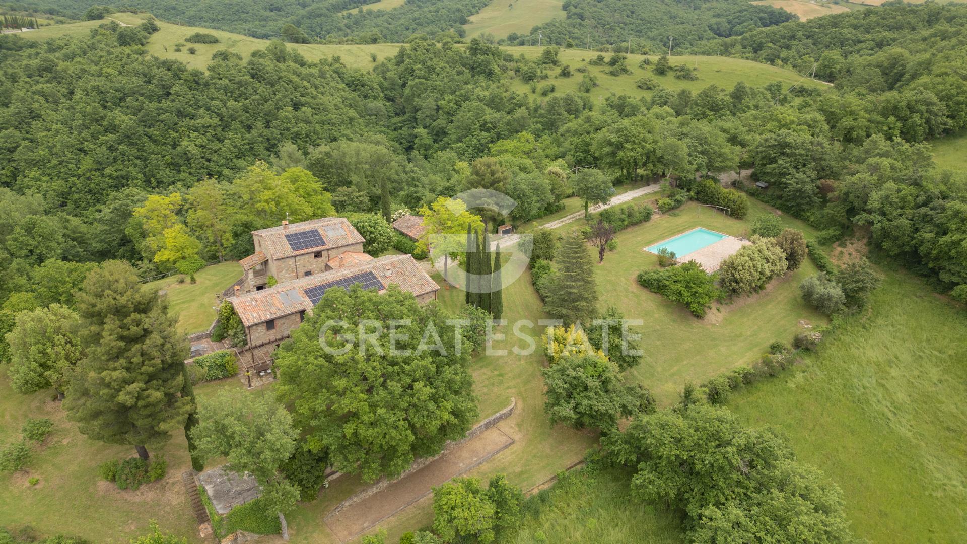 Purchase: House (05010)