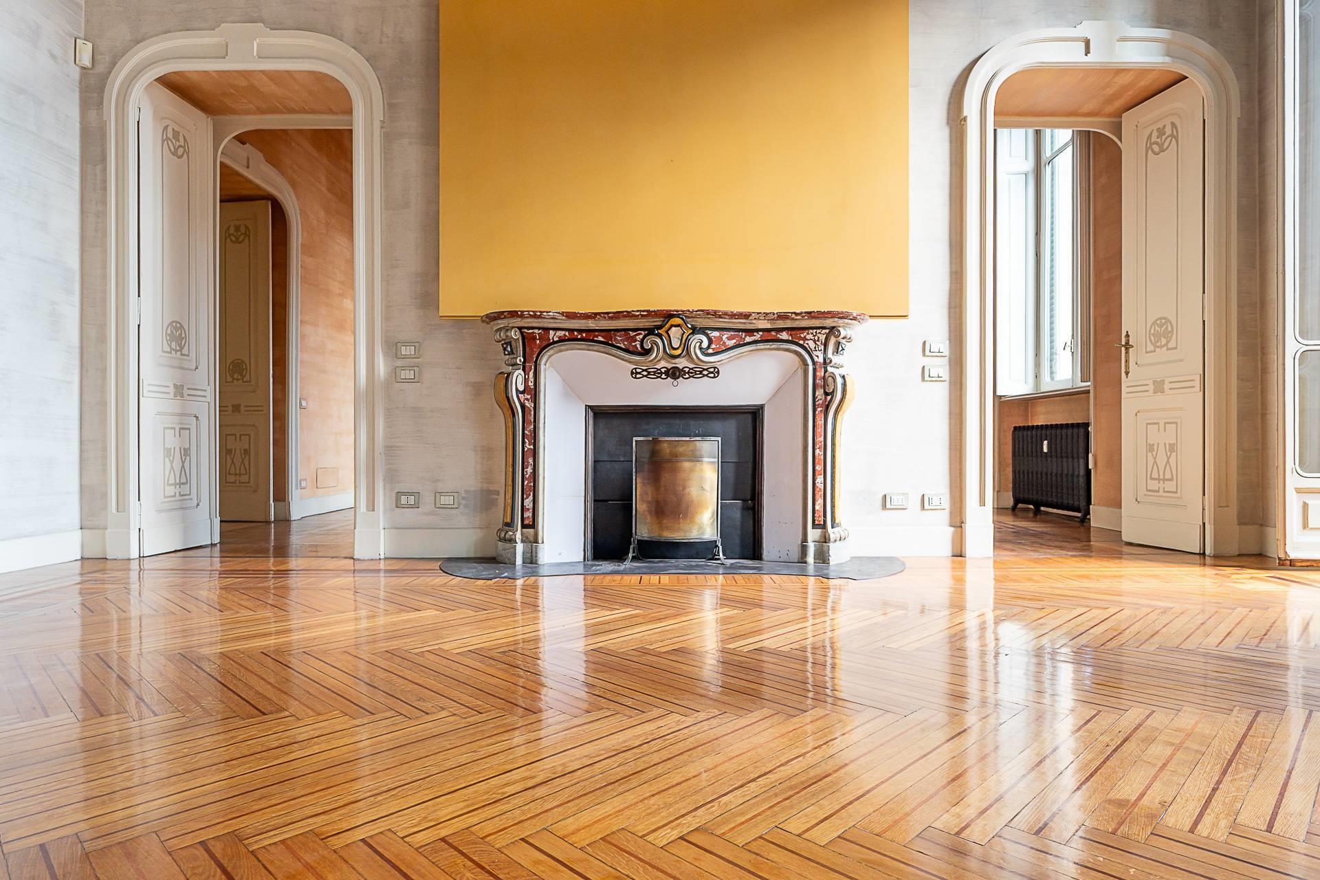 Apartment 407 m2 in Torino