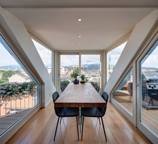 Penthouse / Dachgeschoss von 189 m2 in Turin