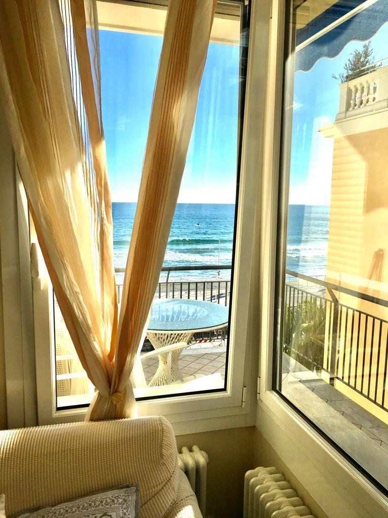 Apartment 92 m2 in Alassio
