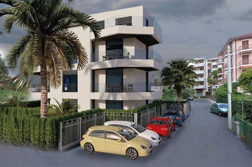 Appartamento di 150 m2 a Andora