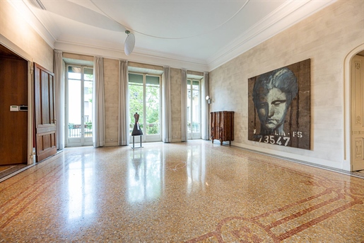 Appartement de 426 m2 à Turin