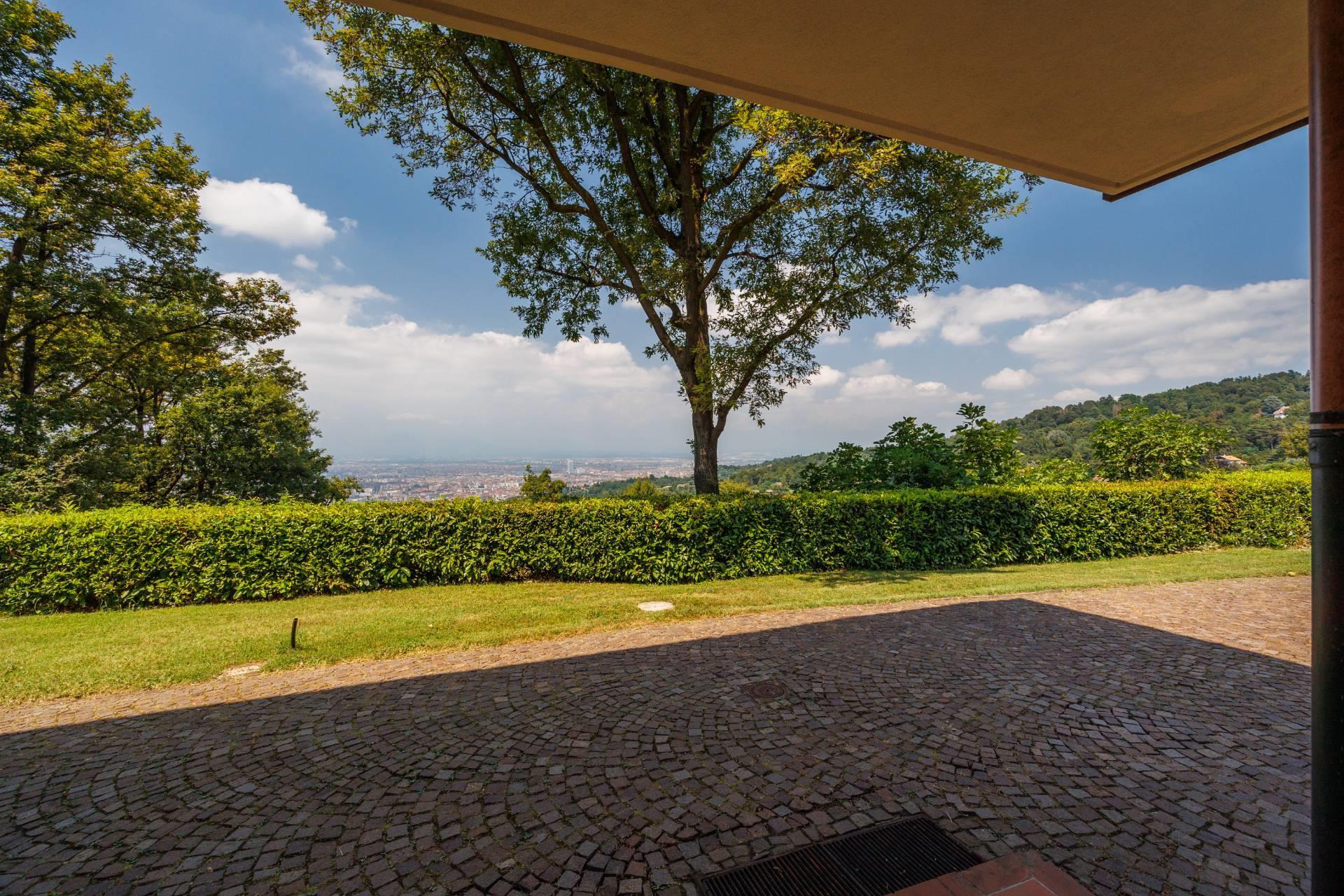 Villa singola di 690 m2 a Moncalieri