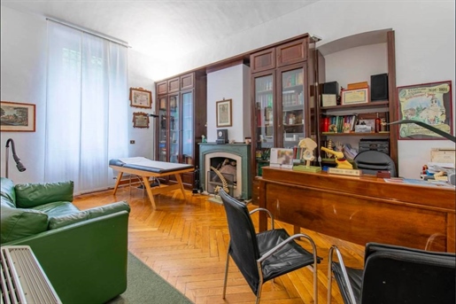 Study/Office for sale in Torino, Centro
