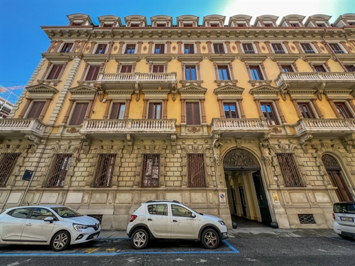 Appartement de 180 m2 à Turin