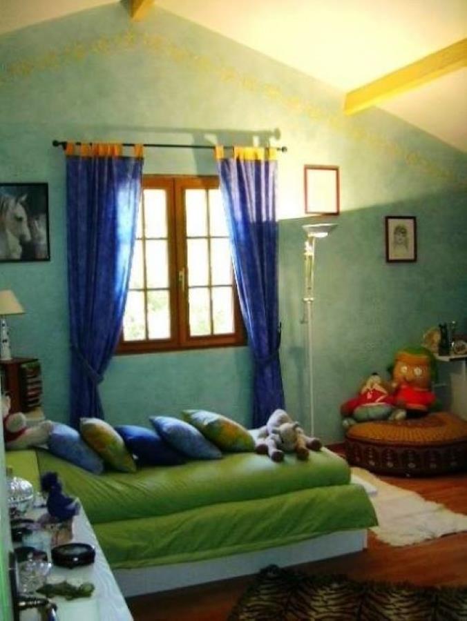 Charmosa propriedade rural de 5 quartos com amplos jardins e estábulos