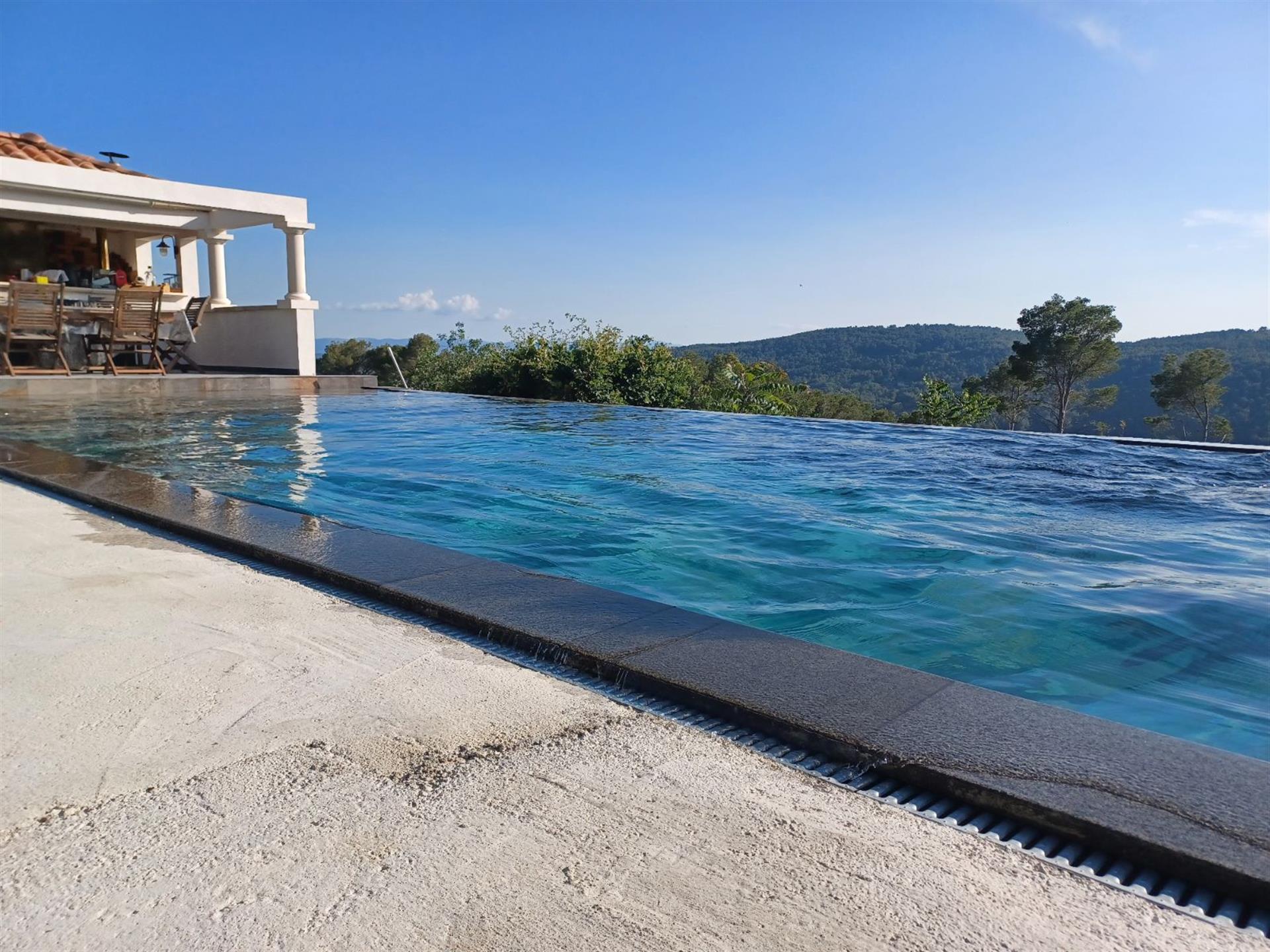Moradia com magnífica vista panorâmica 