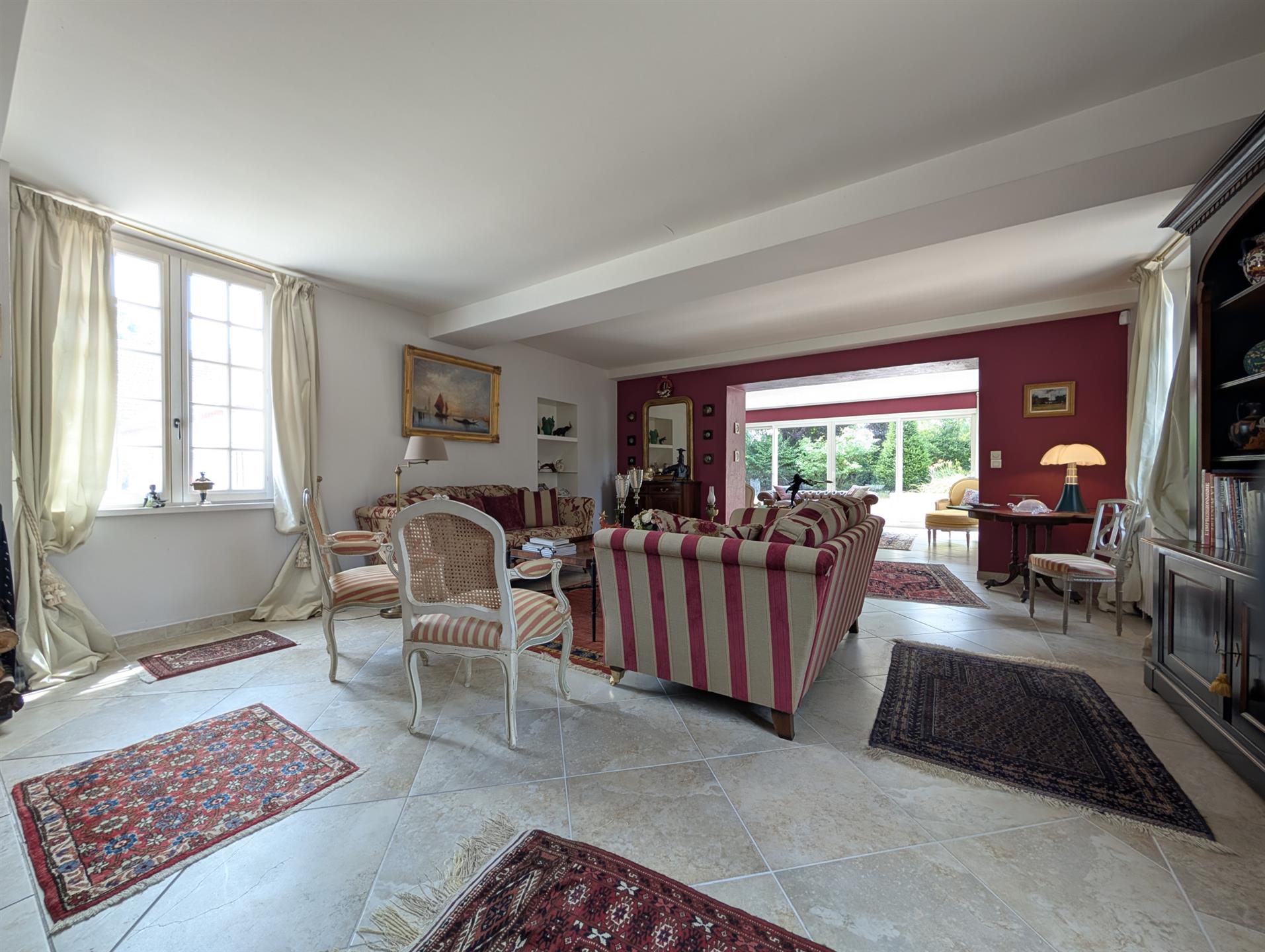 Propriete A Vendre Est Orleans