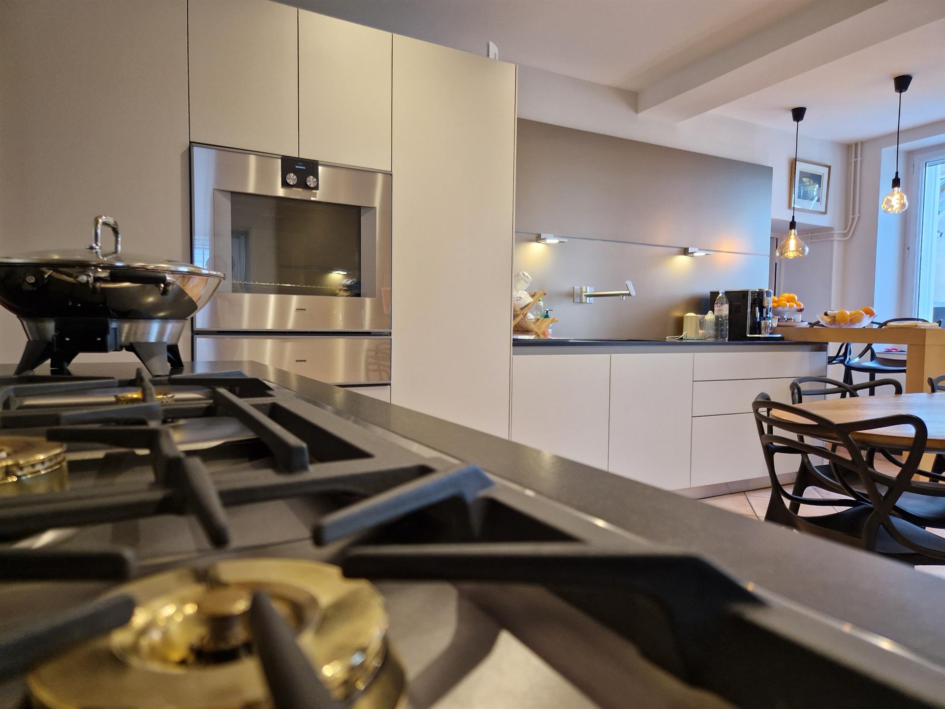 Vente Grande Maison Renovee Sur Terrain De Plus De 900 m2
