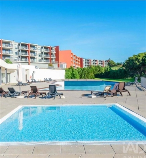 Mieszkanie z 2 pokojami w Mexilhoeira Grande o powierzchni 84 m²
