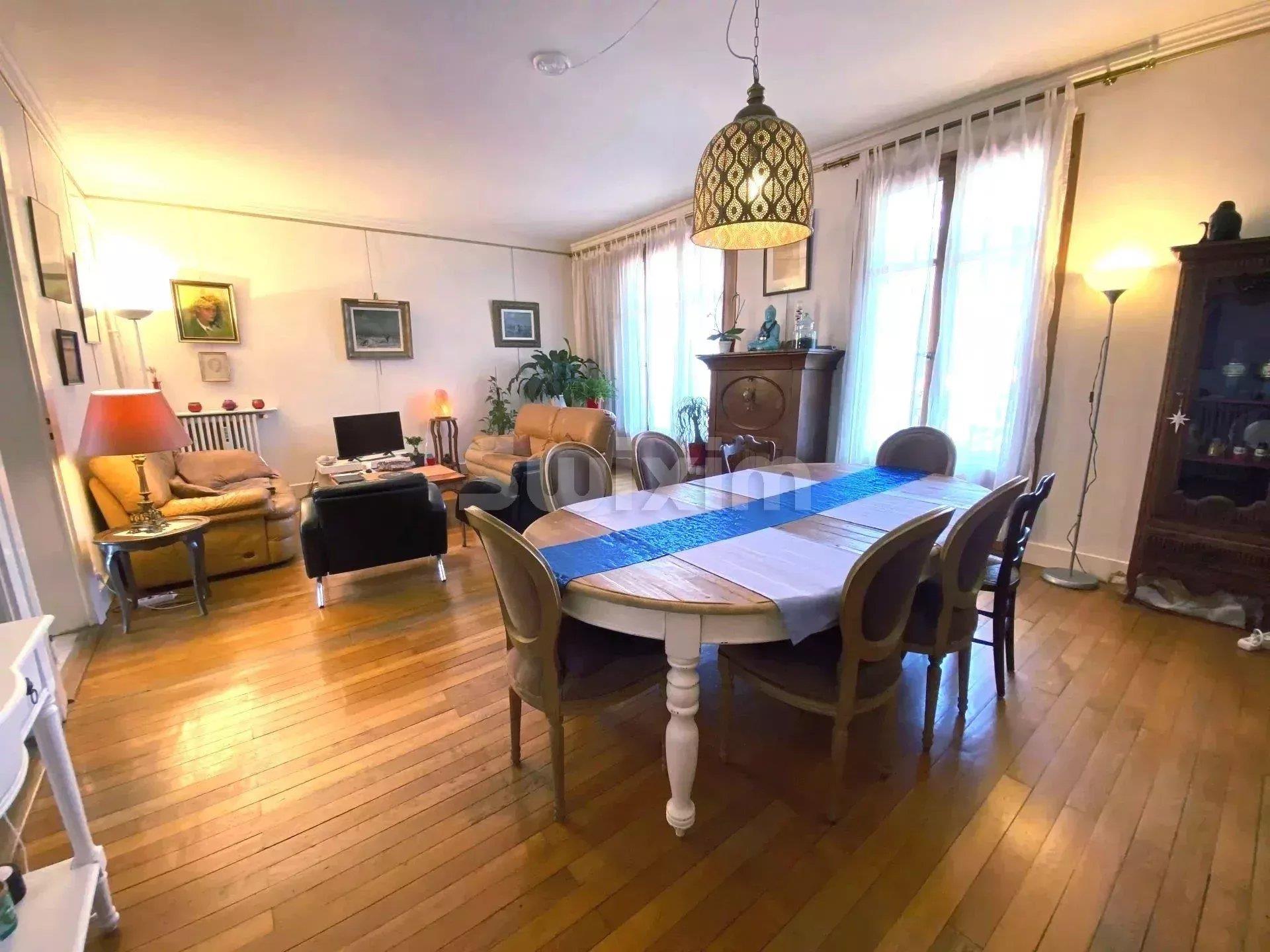 Compra: Apartamento (74500)