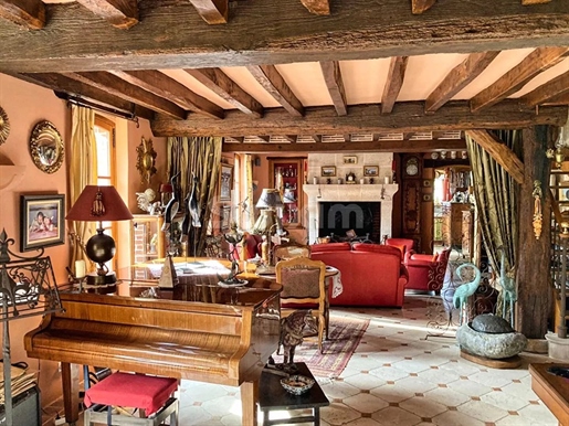 Magnificent 19th century property in Sologne