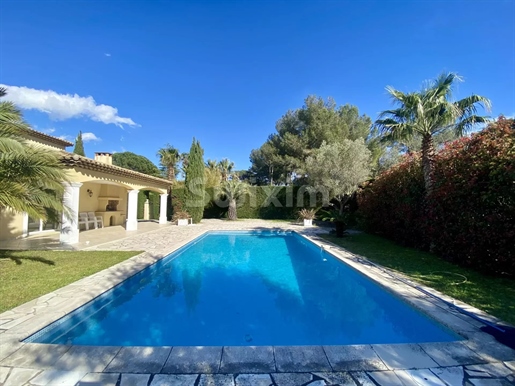 Magnificent Provencal Villa With Swimming Pool