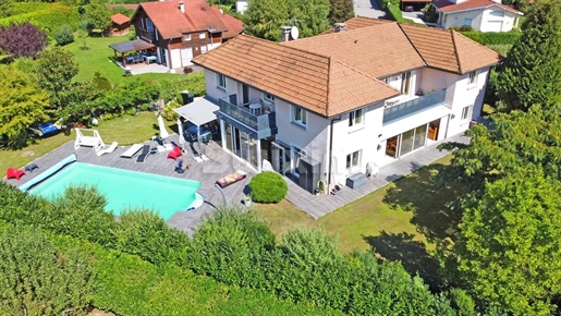 House of 630m2 on a plot of 1525m2