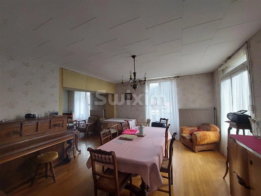 Old townhouse, enclosed garden 900 m2