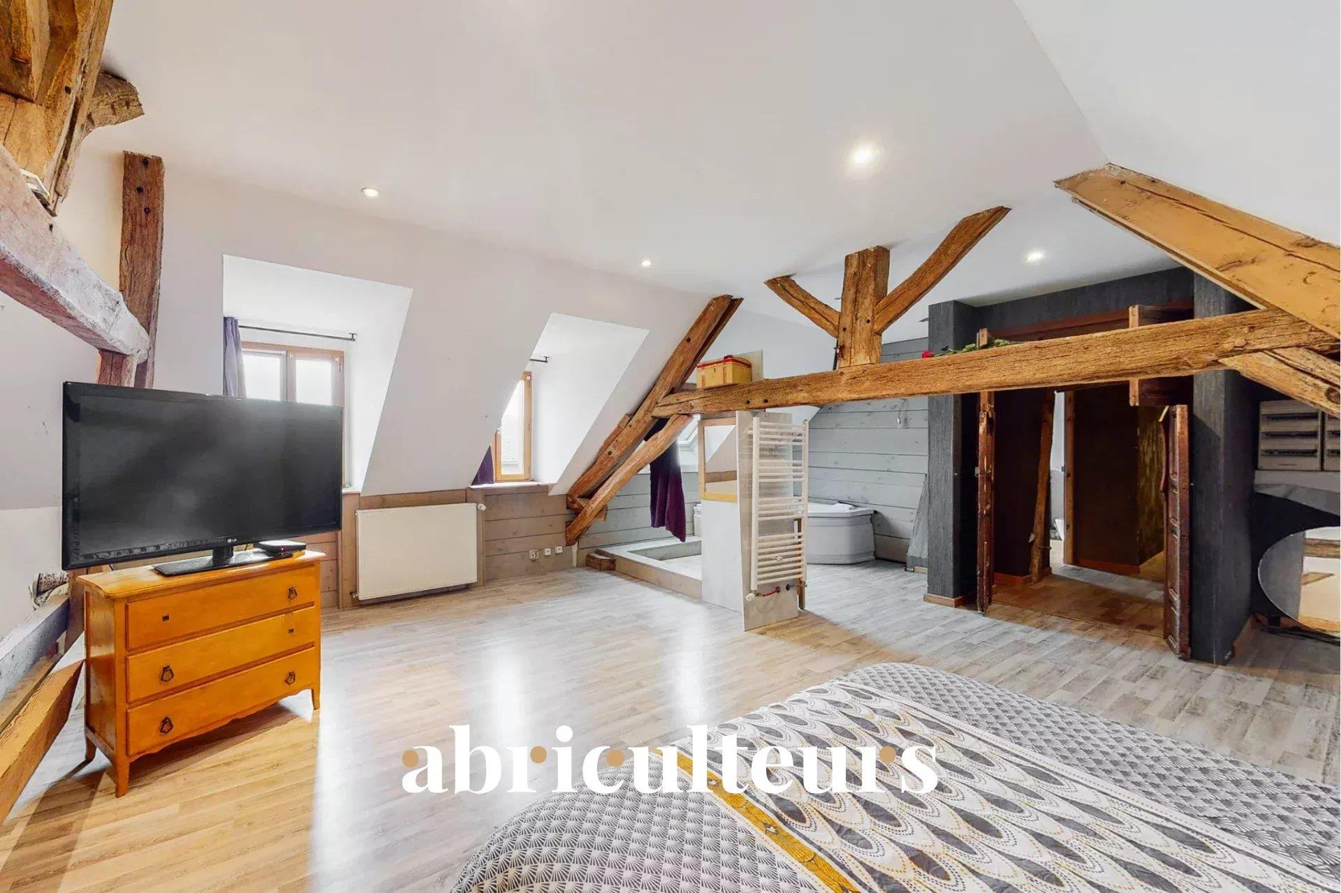 Charming 5-Bedroom Home in Le Boullay-Mivoye, France