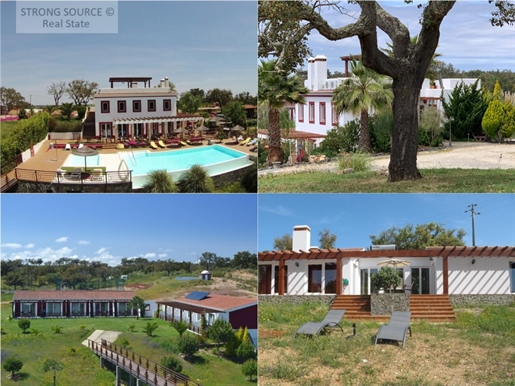 Magnificent property in Alentejo Litoral 15 minutes (16 km) from the village and beaches of Porto Cô