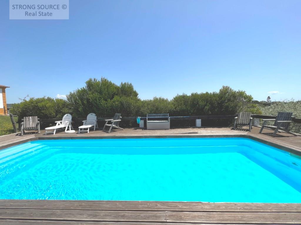 Property with 6 bedroom villa with 400 m2 in Monte Alentejano with access to a dam, land with 52,500