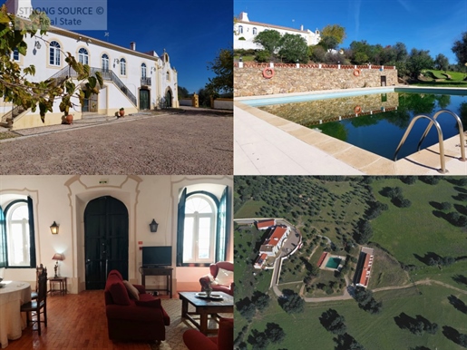 Fantástica propiedad (Herdade) ubicada junto a Portalegre (7 km), con un hermoso paisaje alentejano,