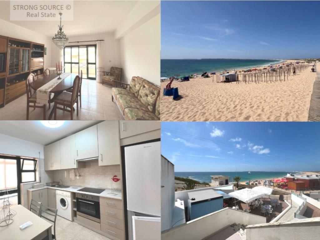Two-Bedroom apartment with 2 garage spaces, in Praia da Consolação - Peniche, with direct access to