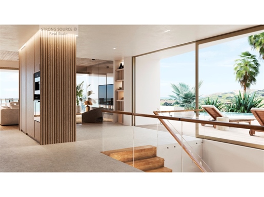 Fantástico Apartamento T4 triplex de luxo com elevador privativo, ótimas áreas em empreendimento tur