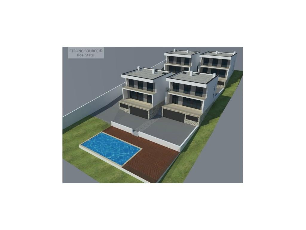 Plot of land with architectural plans for a condominium of 4 villas with garden and communal pool an