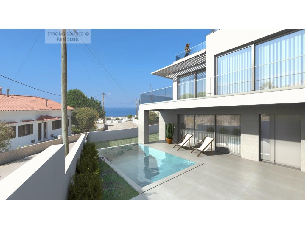 Townhouses (4) with sea views, terraces, swimming pool and excellent areas, good sun exposure, 10 mi