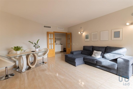 Apartament z 2 pokojami w Faro o powierzchni 90,00 m²