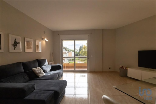 Appartement met 2 Kamers in Faro met 90,00 m²