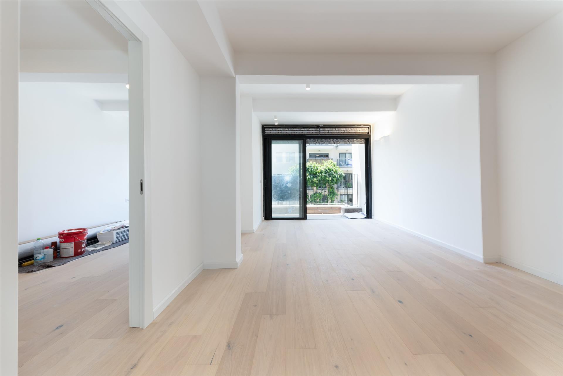 4-Room Apartment For Sale in the Flea Market District North Jaffa, Tel Aviv