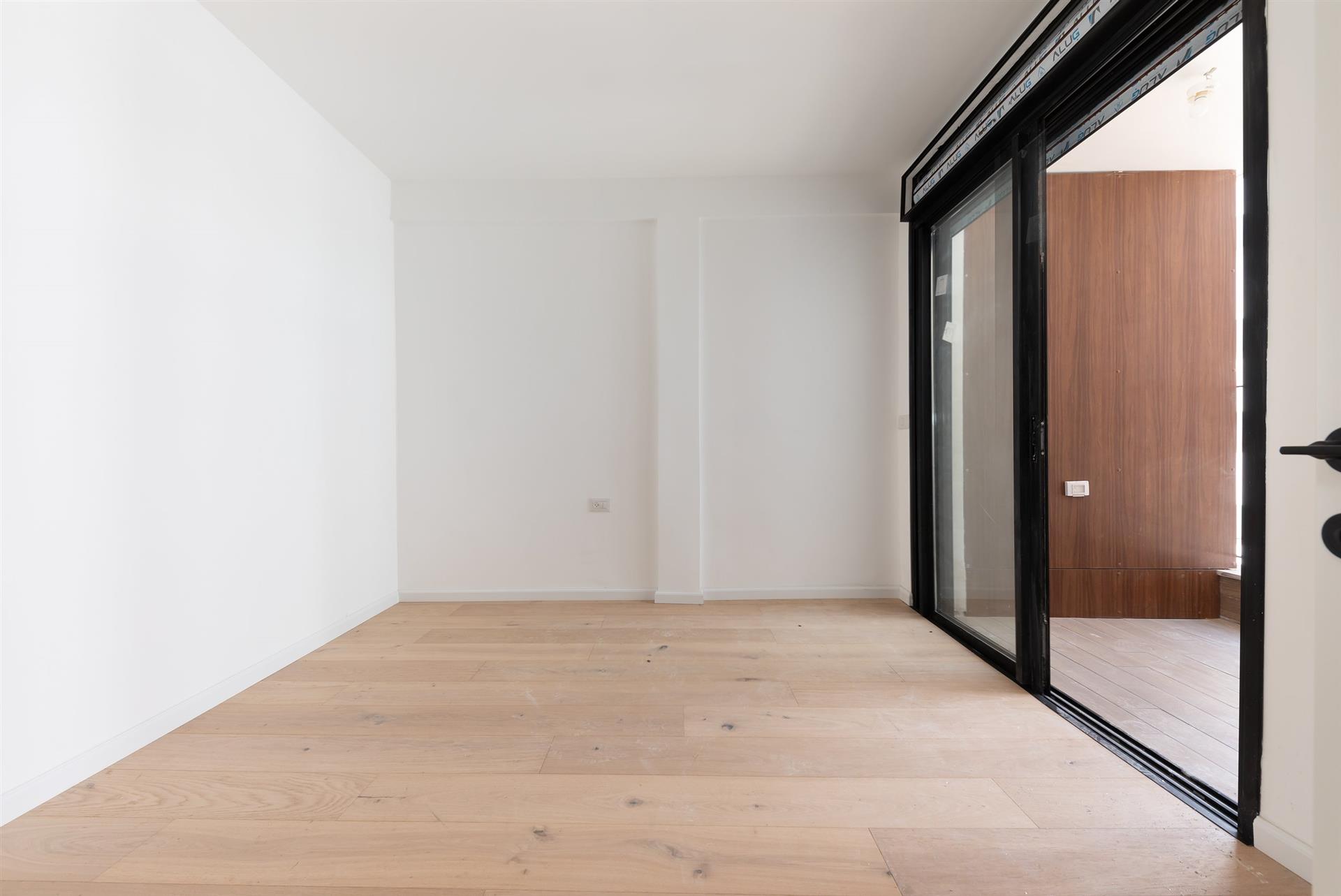 4-Room Apartment For Sale in the Flea Market District North Jaffa, Tel Aviv