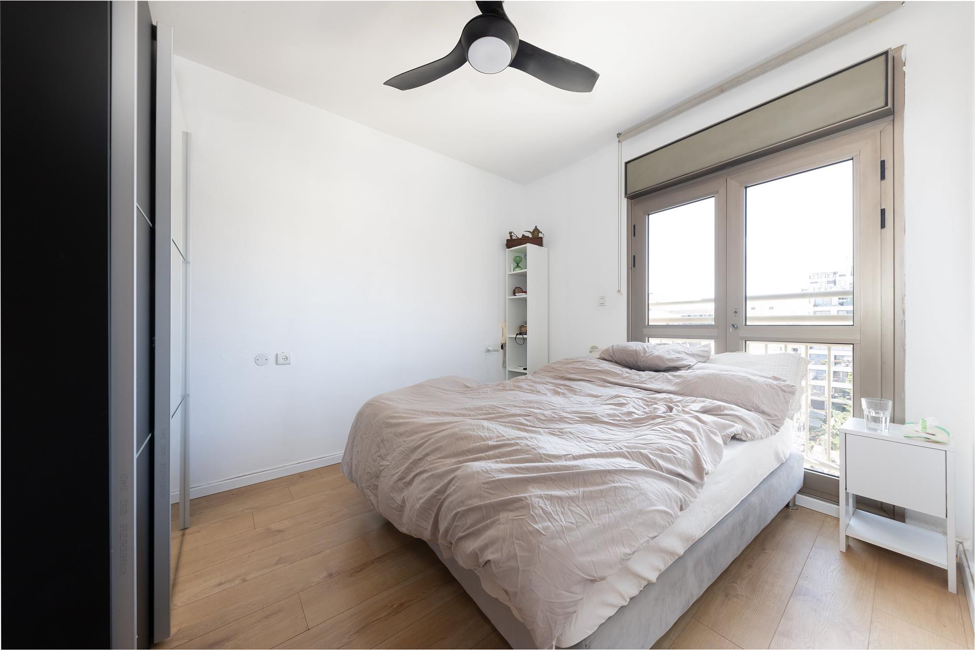3-Room Duplex for Sale in Florentin Neighborhood Tel Aviv-Yafo