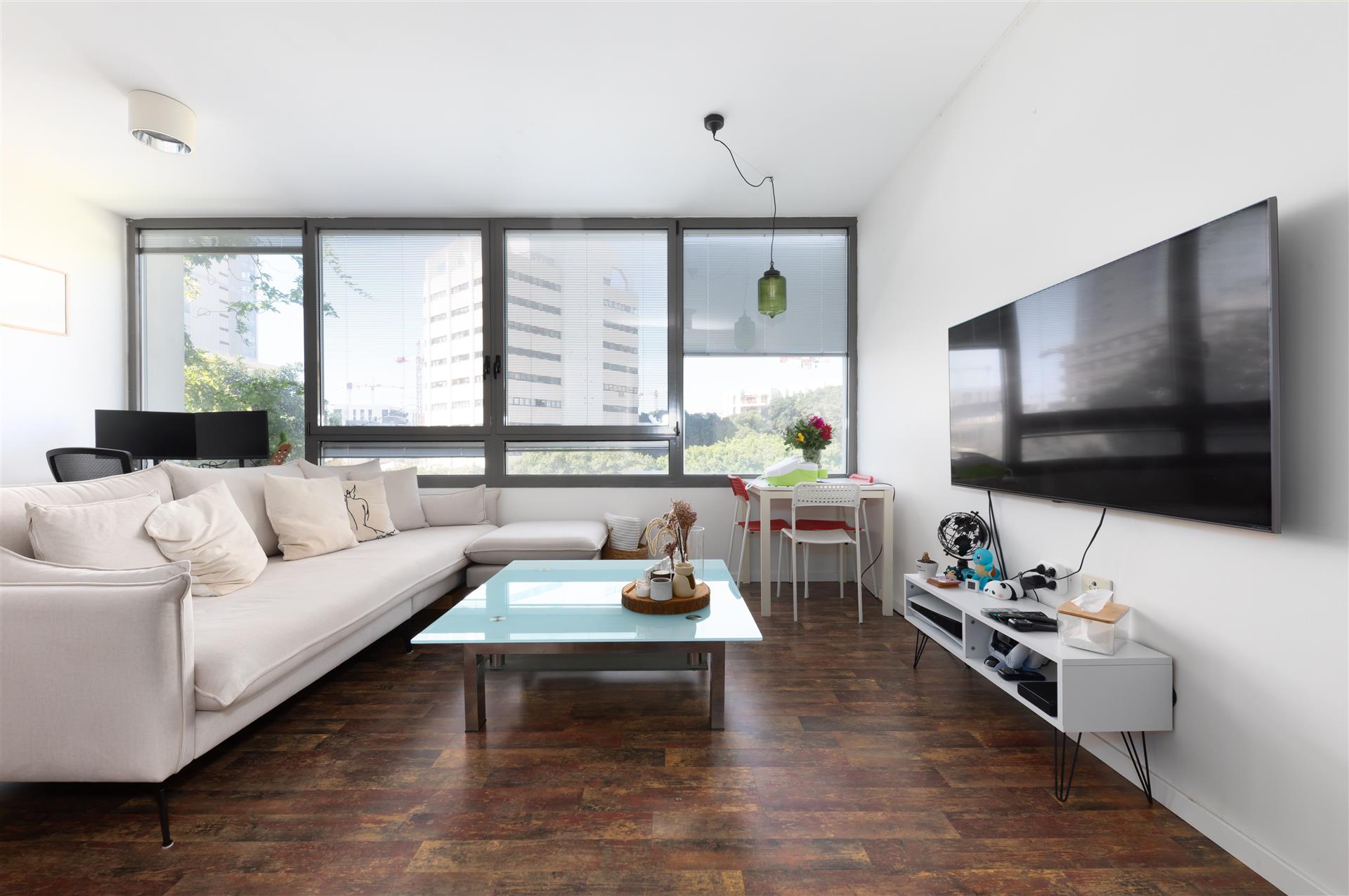 2-Bedroom Apartment for Sale On Arlozorov Street In Old North, Tel Aviv