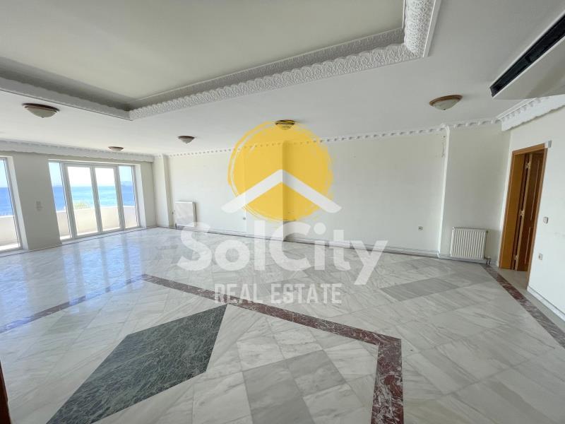 Building, 1123 sq, for sale