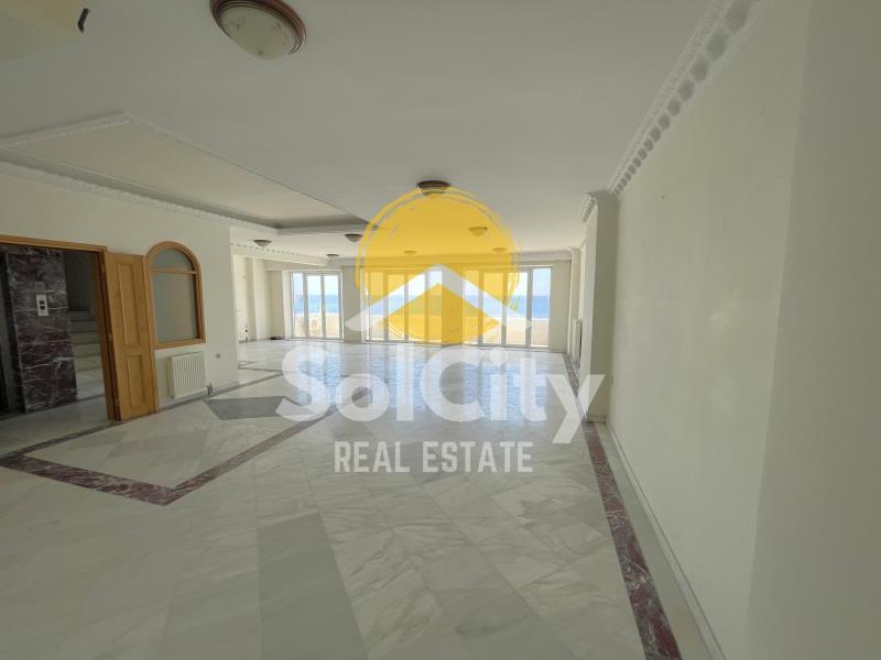 Building, 1123 sq, for sale