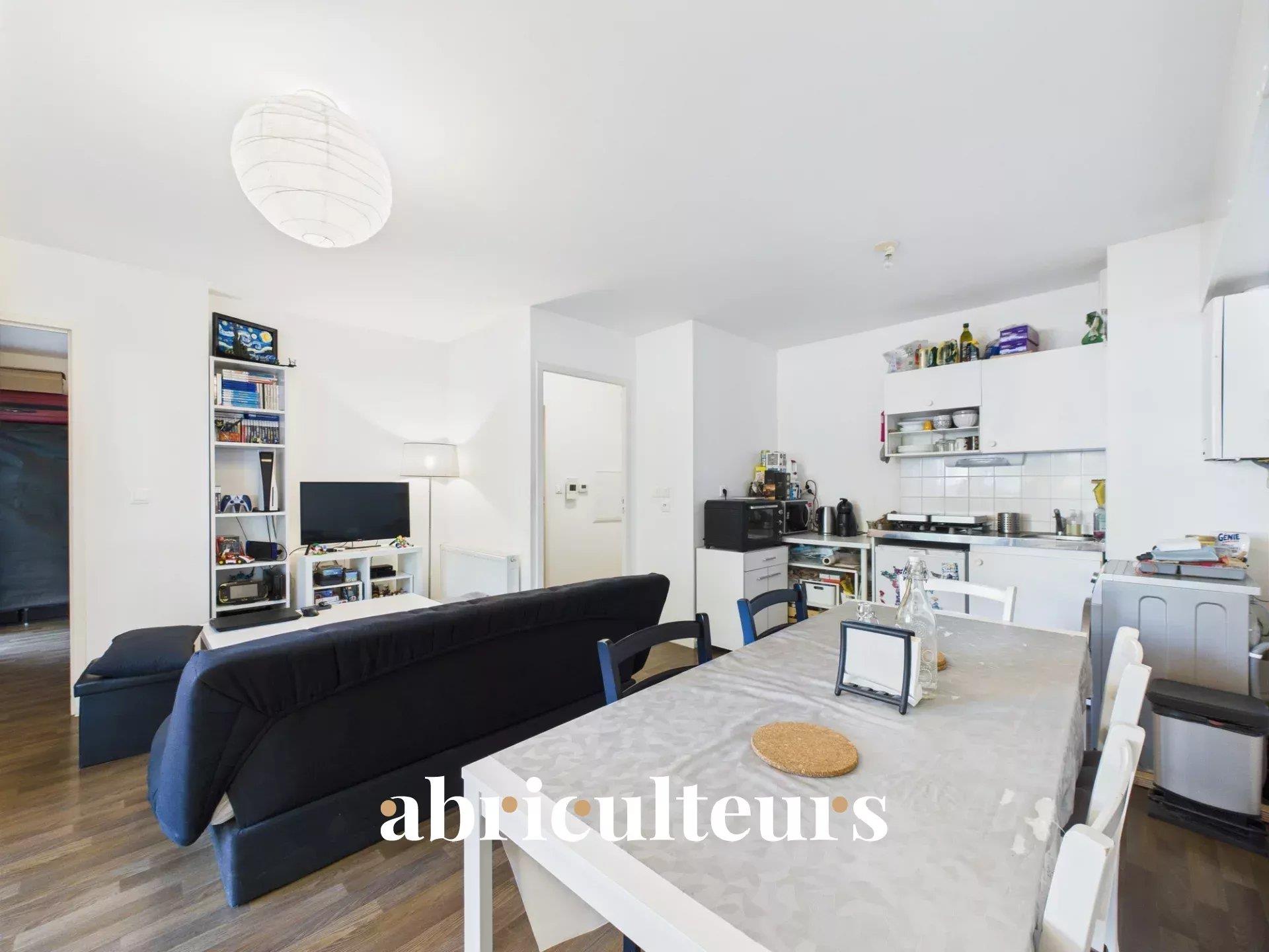 Recent T2 apartment with parking -Nantes Pont du Cens 44300