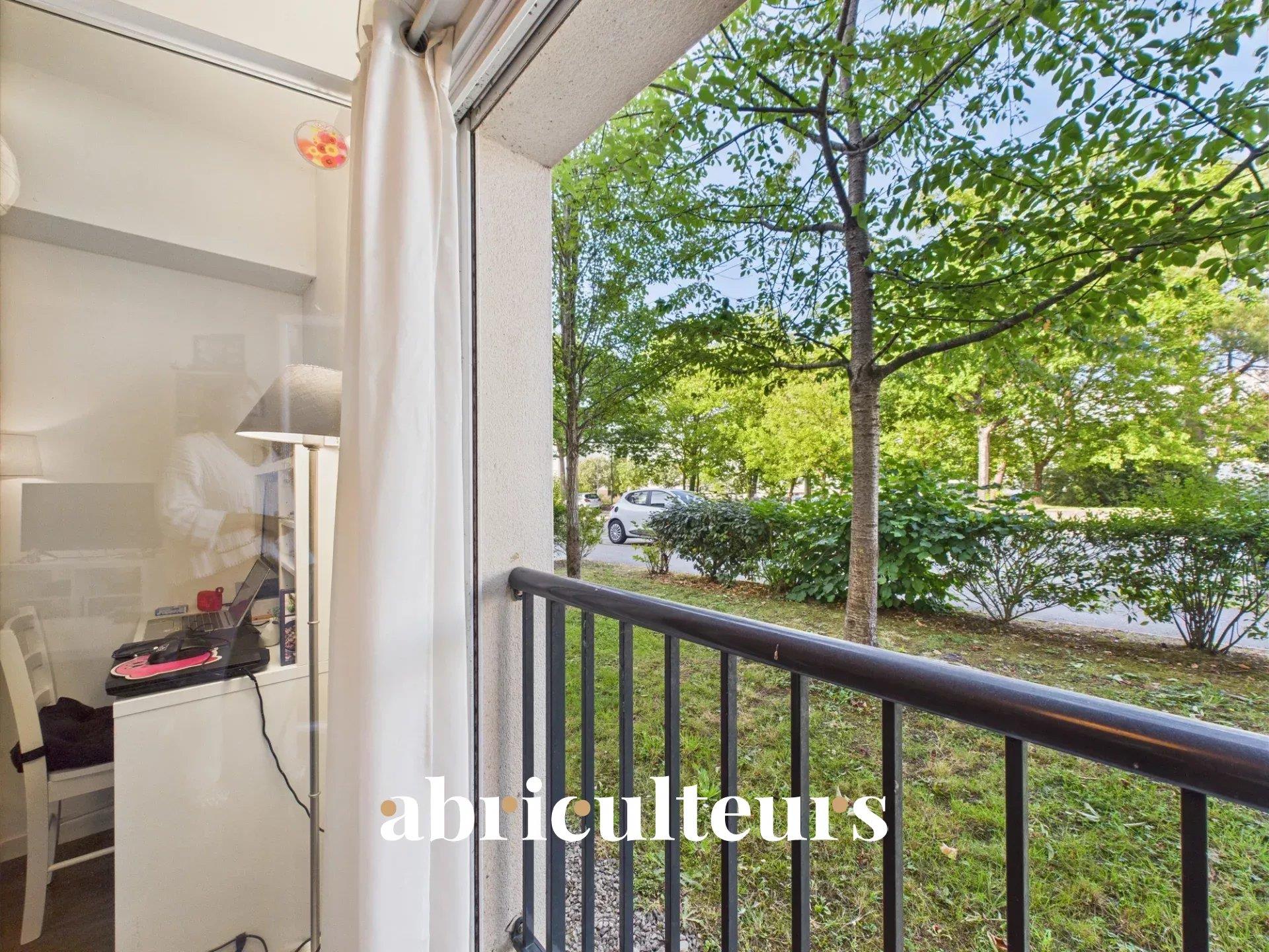 Recent T2 apartment with parking -Nantes Pont du Cens 44300