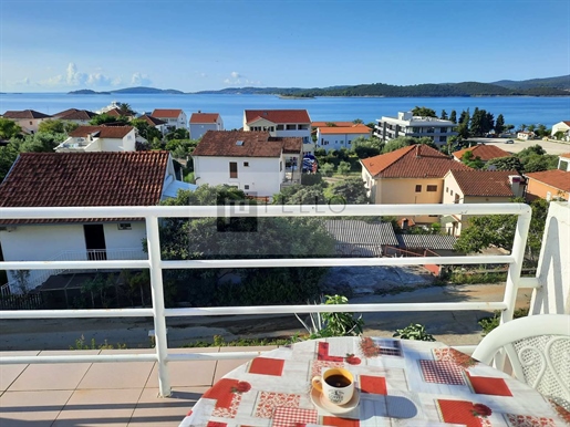 A house with a fabulous view of the sea and Korčula...