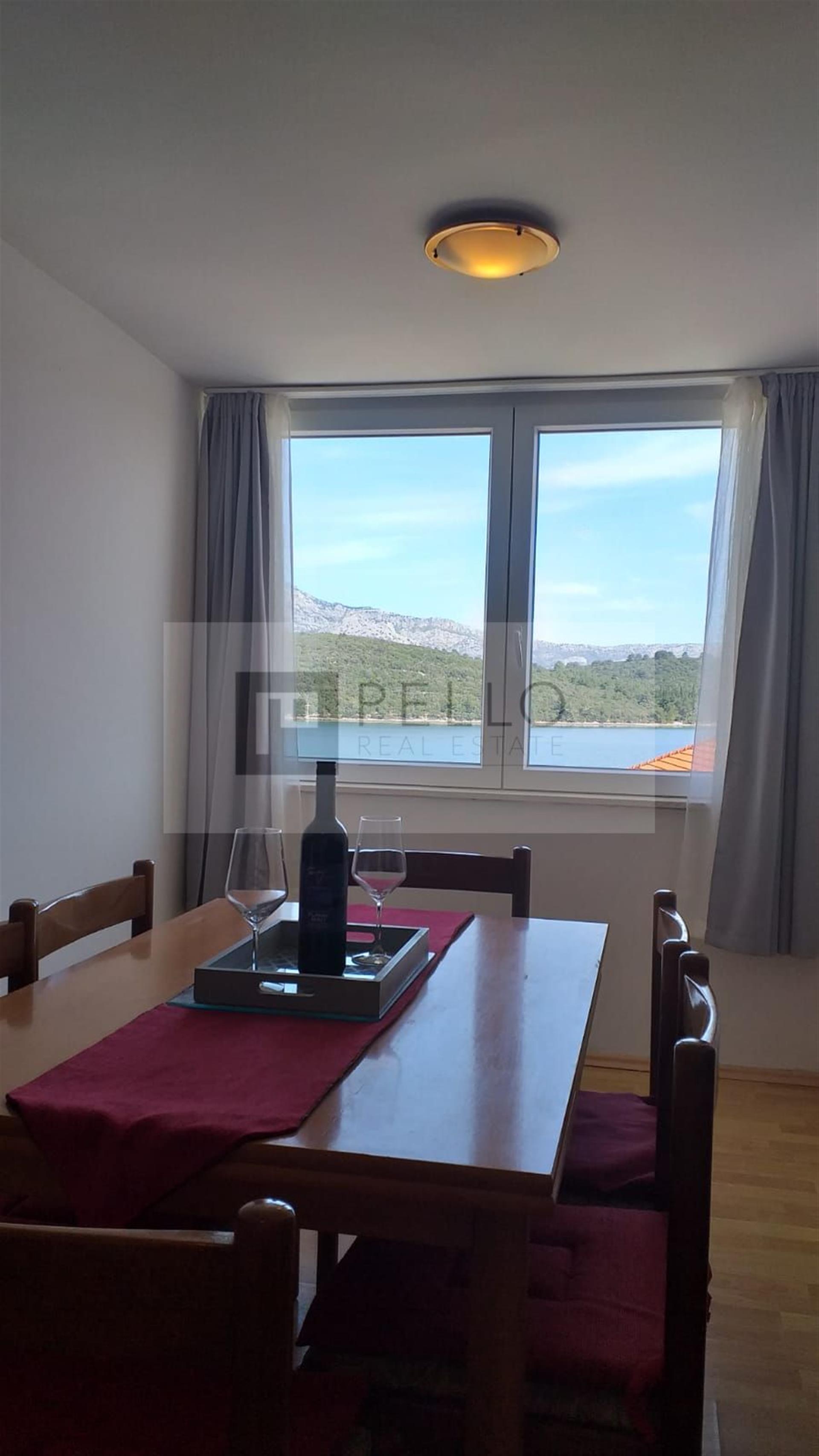House with beautiful view near beach(Possibility of buying a floor separetely)