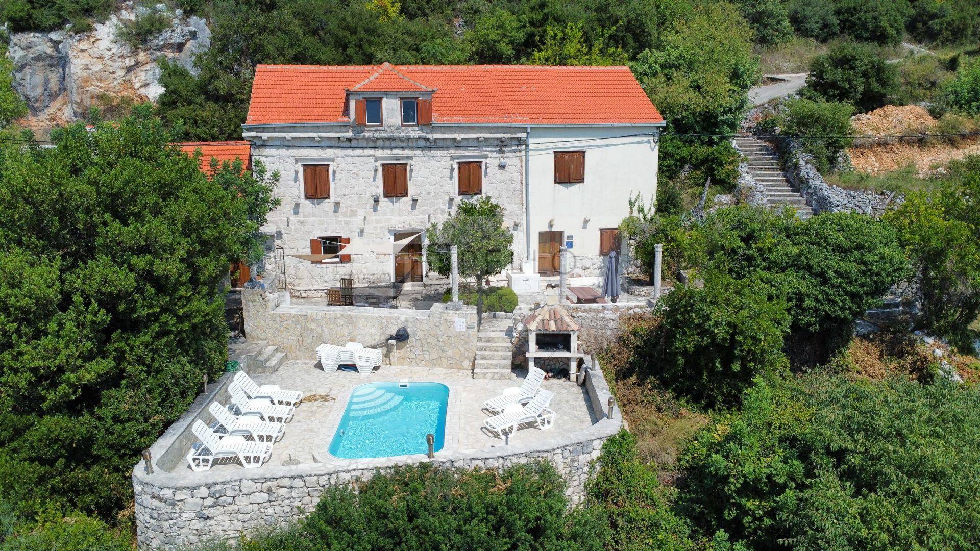 Stone house with swimming pool and sea view (Viganj, Peljesac)