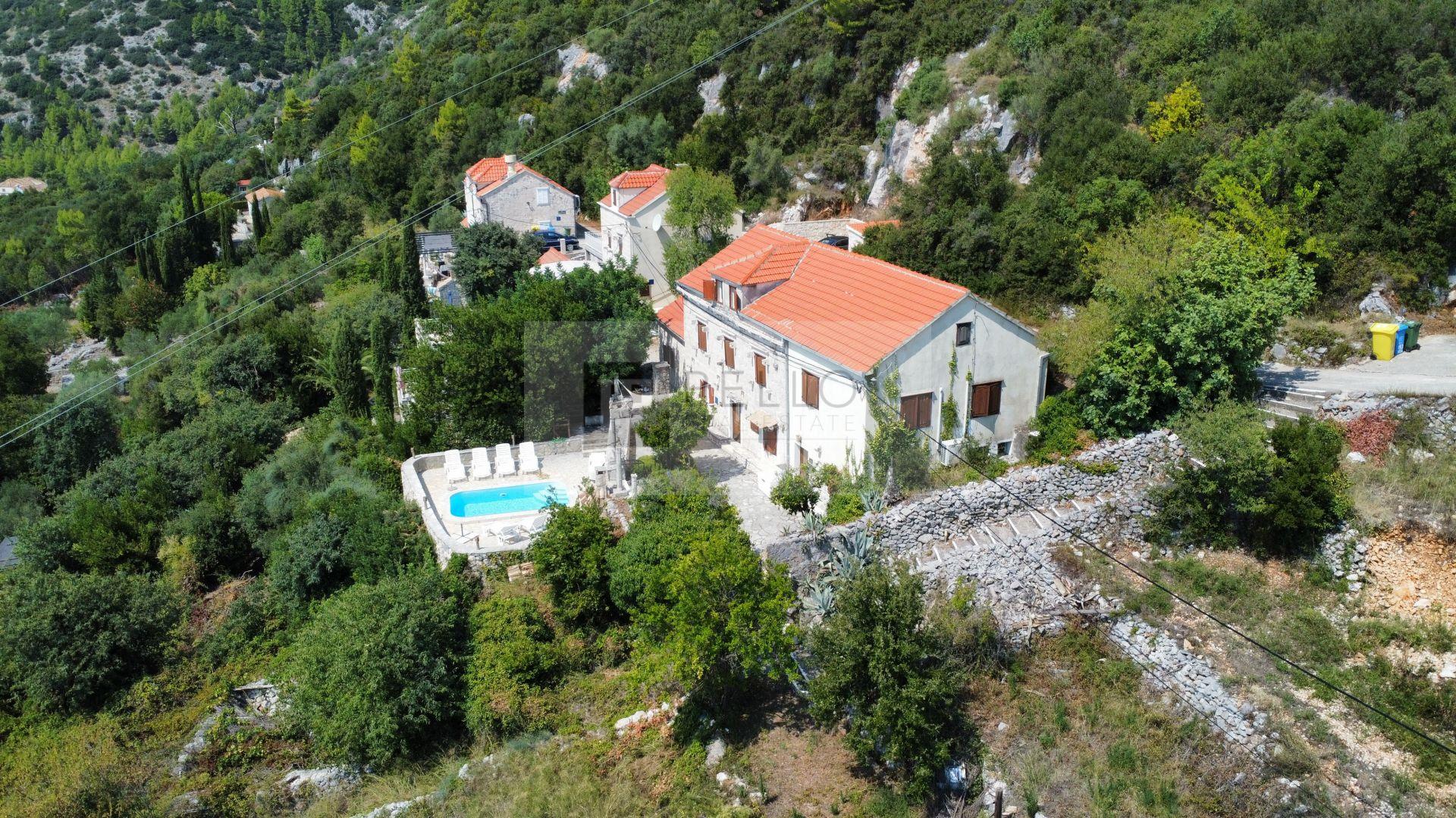 Stone house with swimming pool and sea view (Viganj, Peljesac)