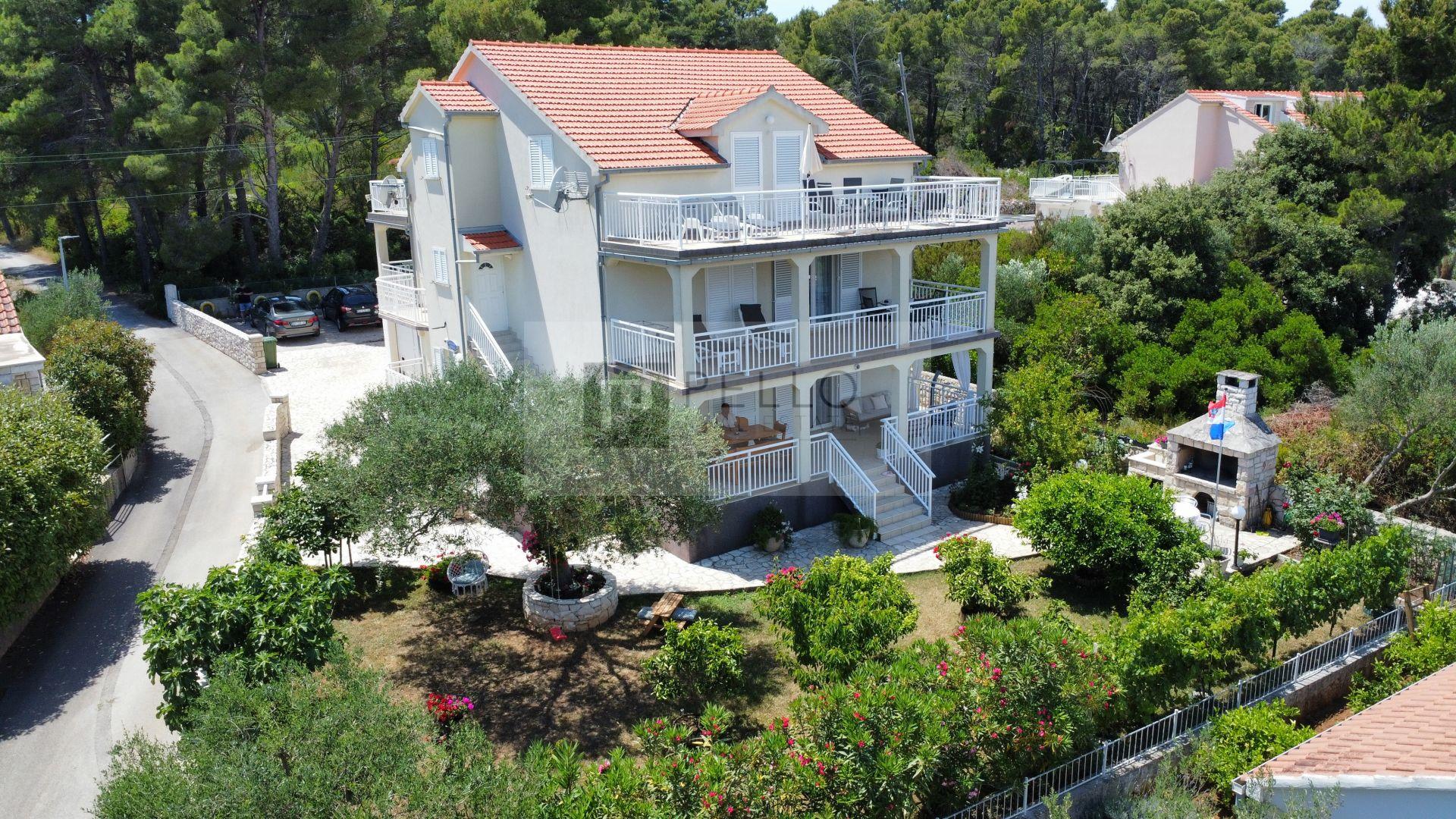 House Lumbarda, 286m2