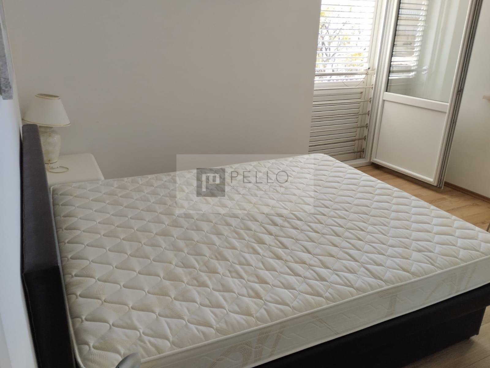 Three-Room apartment in Dubrovnik (view of the Old Town and the walls)
