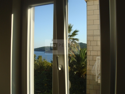 Three-Room apartment in Dubrovnik (view of the Old Town and the walls)