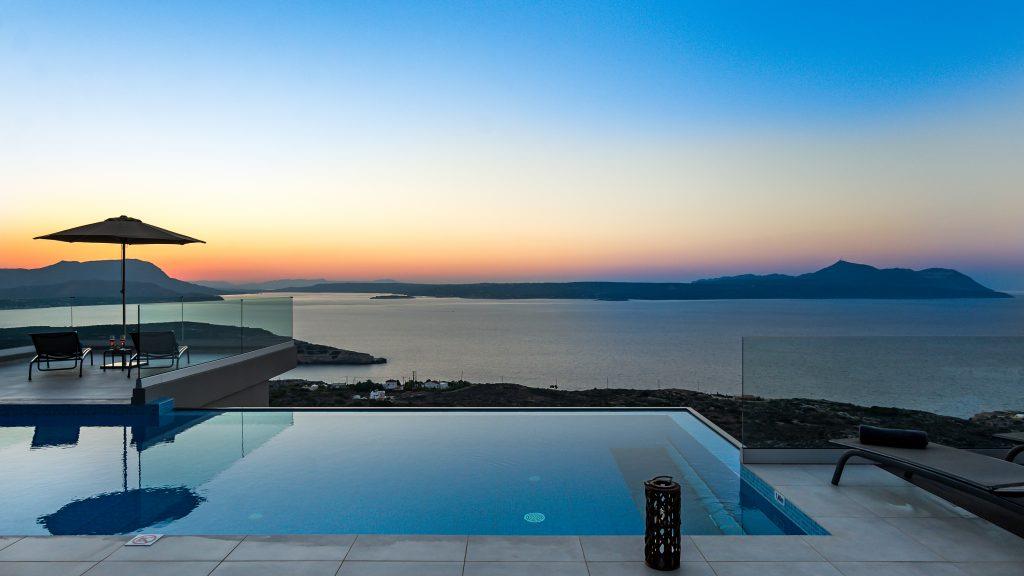 Designer-Villa mit herrlichem Blick in Chania, Kreta