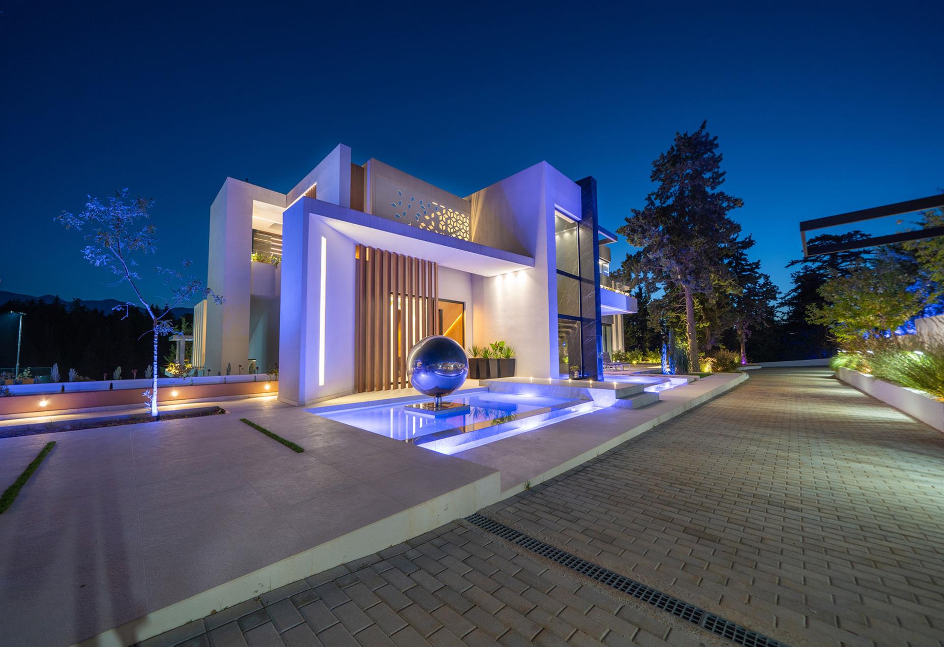 Luxurious Mediterranean Villa in Almyrida, Chania, Crete – A Haven of Opulence