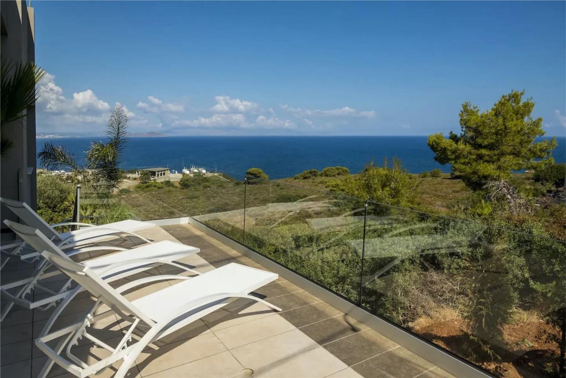 Luxurious City Villa With Breathtaking Views In Chania